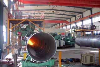 ���x���и�